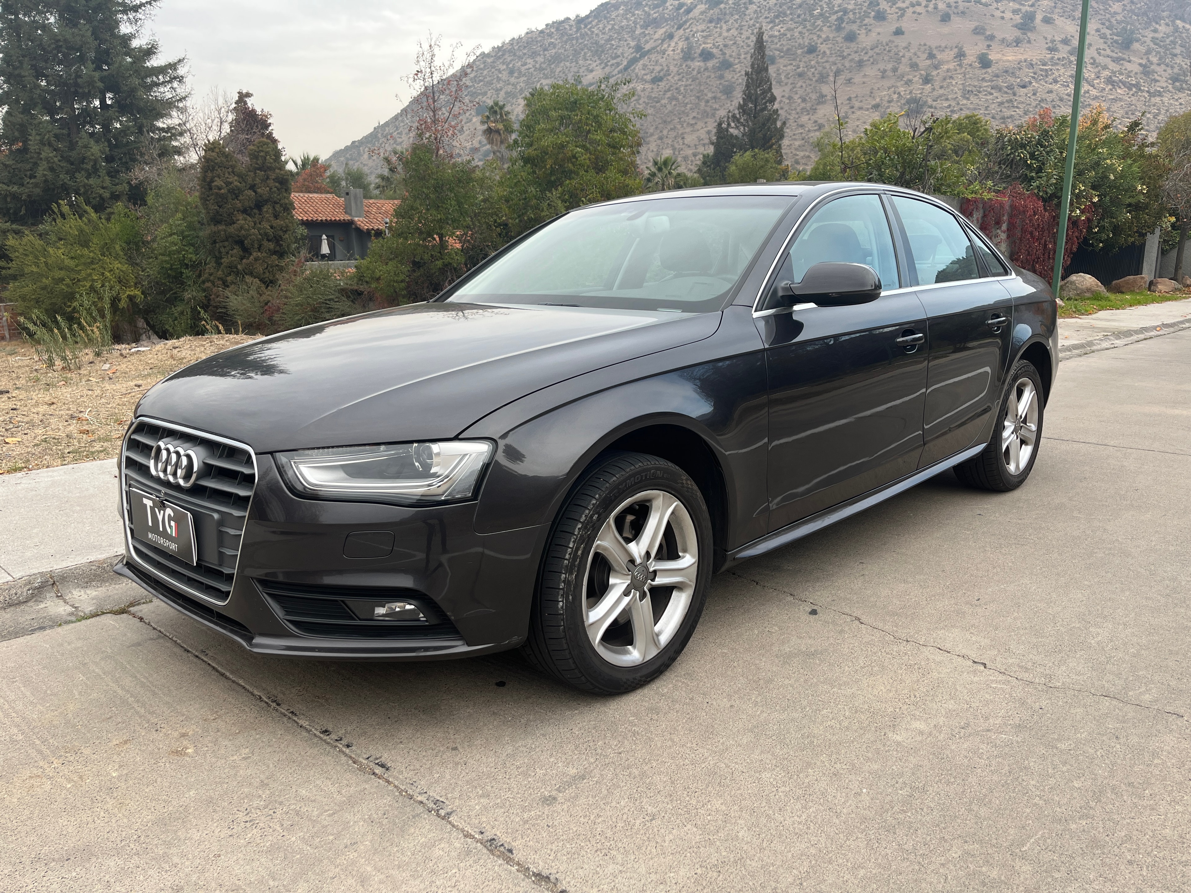 Audi A4 1.8T tfsi - 3