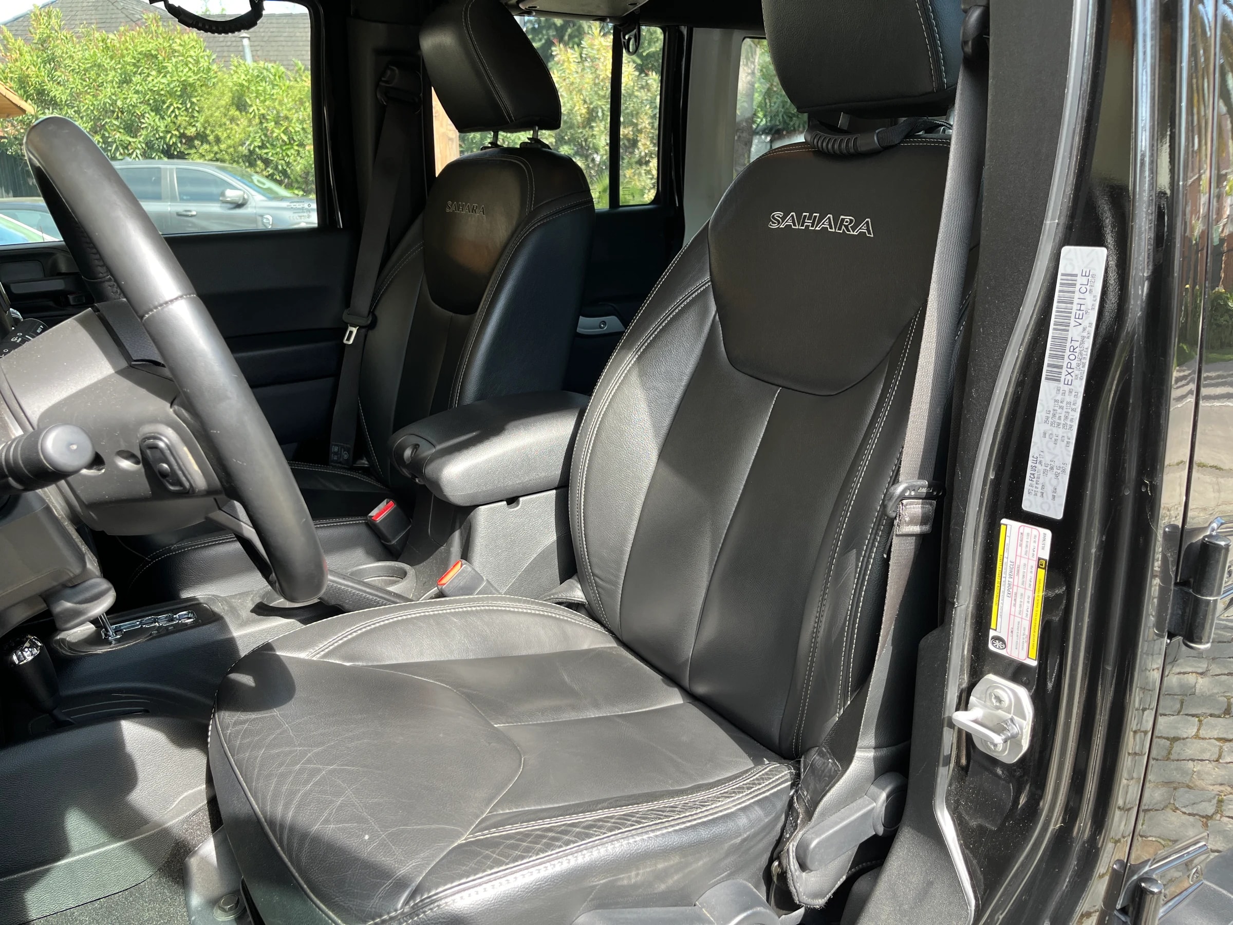 Jeep Wrangler Sahara - 9