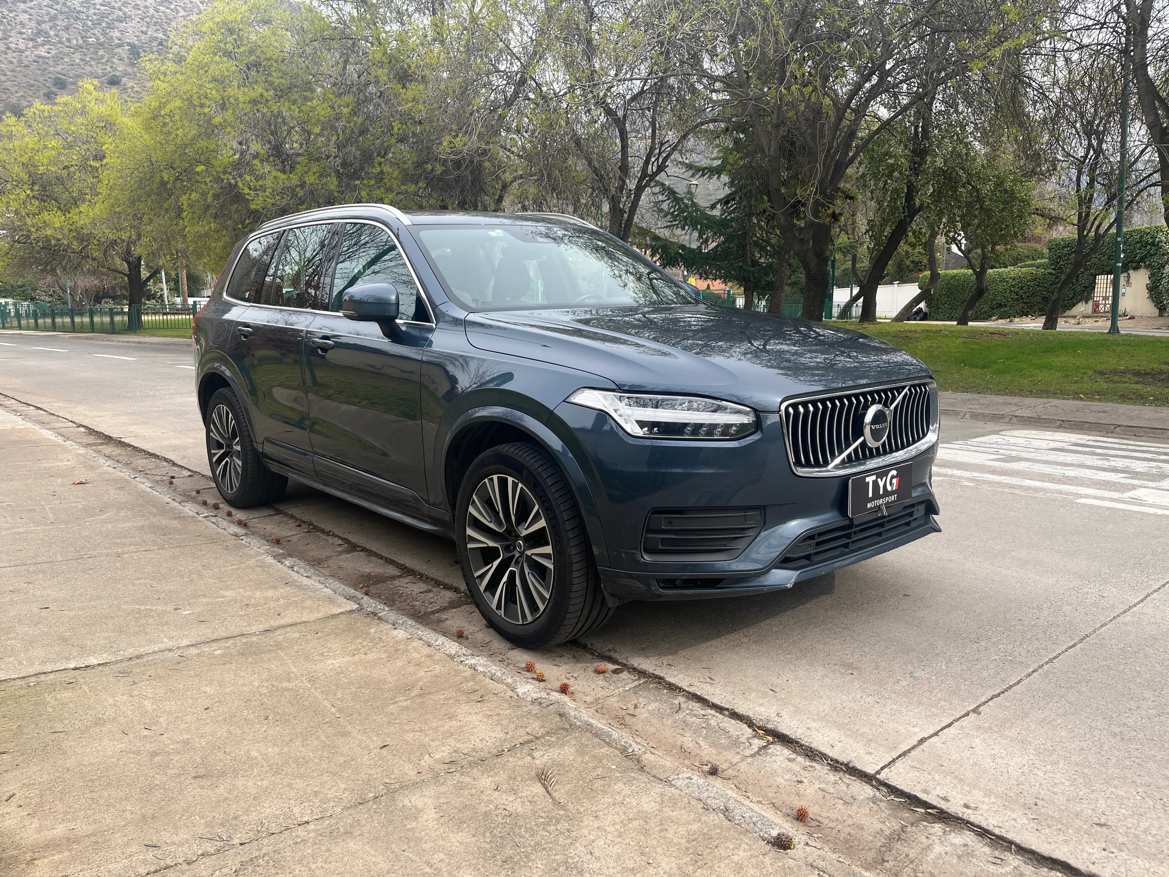 Volvo XC90 Inscription - 1